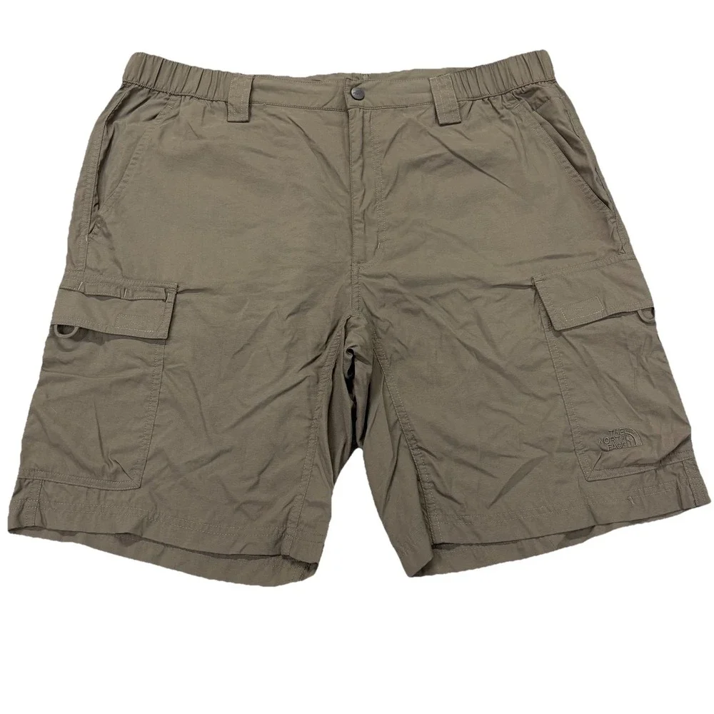 The North Face Shorts Mens XL Green Stow Pocket Cargo Lightweight Nylon Hiking‎